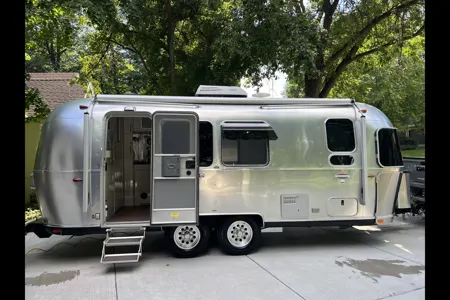 Wildstream ready for adventure!