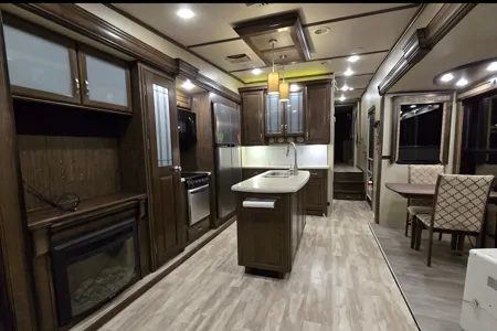 Mobile Mansion