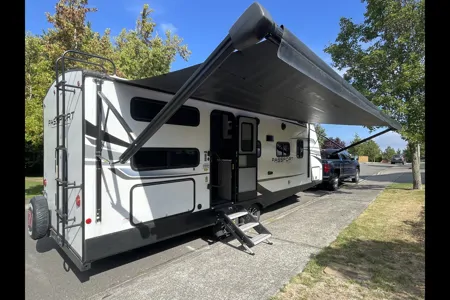 Kyle's Keystone Passport 2401bhwe Travel Trailer