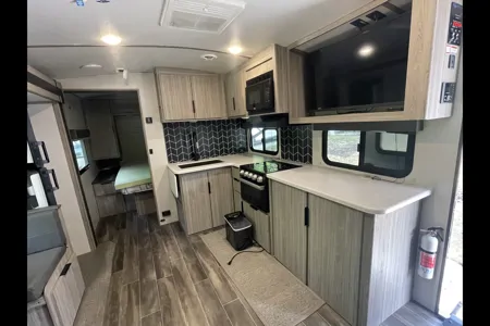 Kyle's Keystone Passport 2401bhwe Travel Trailer