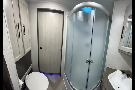 Mike's Crossroads Zinger Travel Trailer