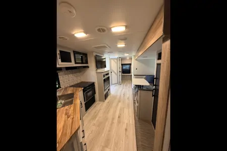 2023 Heartland KL North Trailer