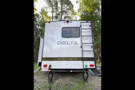 Turn-Key Getaway: Delivered & Ready to Relax! With Starlink!