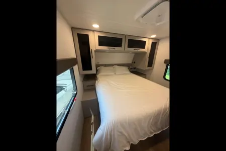 Turn-Key Getaway: Delivered & Ready to Relax! With Starlink!