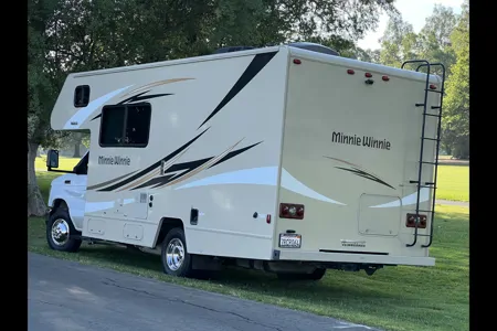 Ryker's Winnebago Minnie Winnie 2018