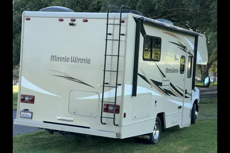 Ryker's Winnebago Minnie Winnie 2018