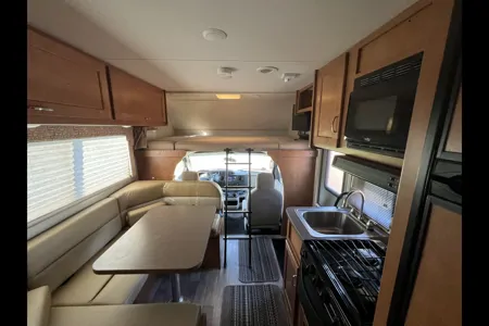 Ryker's Winnebago Minnie Winnie 2018