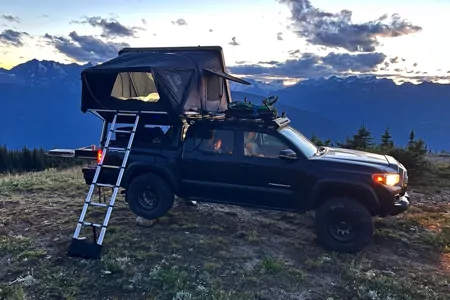 Jan's Toyota Tacoma Truck Camper