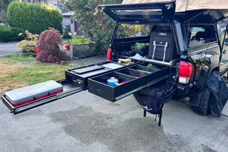 Jan's Toyota Tacoma Truck Camper