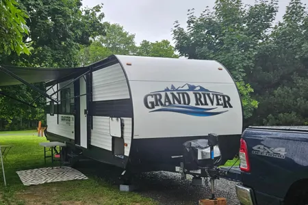 Kevin 's Forest River 270bhn Travel Trailer