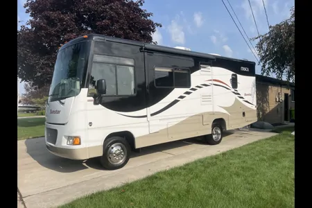 Ken's Winnebago 26 sunstar Class A