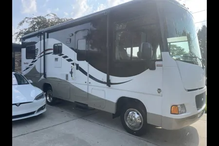 Ken's Winnebago 26 sunstar Class A