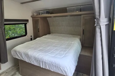 Mobile Guest House Grand River 23HBS Travel Trailer