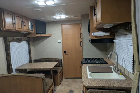 Rick's Forest River Palomino Puma Travel Trailer