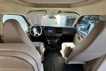 Super Clean & Easy to Drive! 2023 Thor Motor Coach Chateau Class C