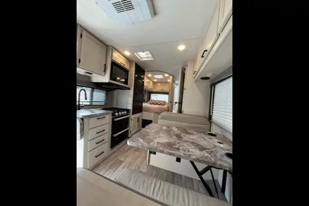 Super Clean & Easy to Drive! 2023 Thor Motor Coach Chateau Class C