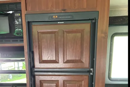 Fam-Bam Adventure RV Cottage