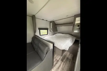 Coleman Dutchmen Lantern LT 274BH Travel Trailer