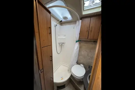 Carson's Mercedes-Benz Mercedes Winnebago Class B