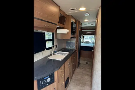 Carson's Mercedes-Benz Mercedes Winnebago Class B