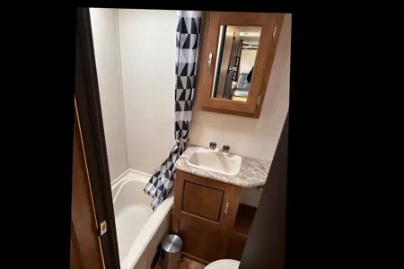 Ryan's Forest River Salem Cruise lite Travel Trailer