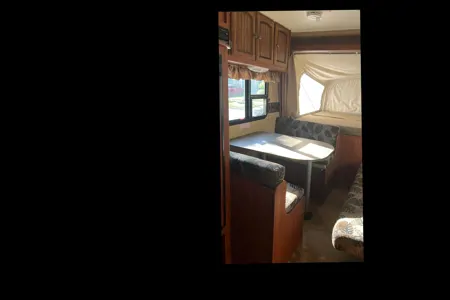 Nageem 's Jayco Jay Feather Ultra Lite Hybrid x17 z Hybrid