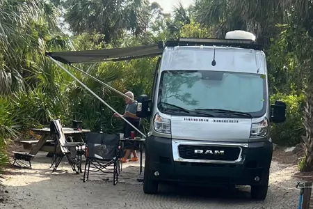 Marguerite’s VanLife 21’ Ram 3500