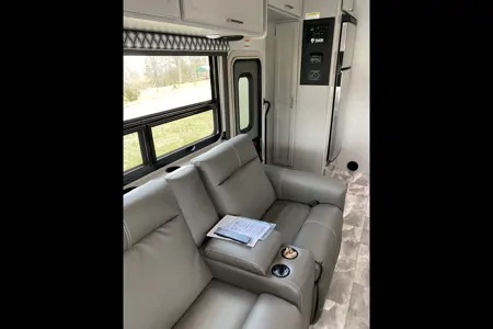Smoky mtn rental Thor Motor coach ws31 -32 feet