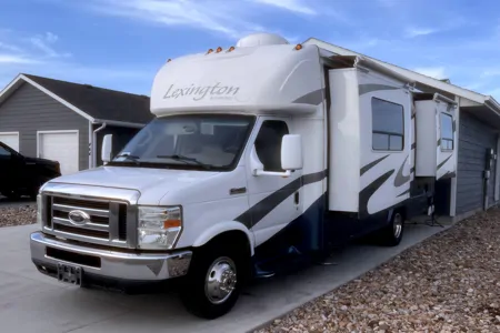 SexiLexi- Lexington 255DS Class C