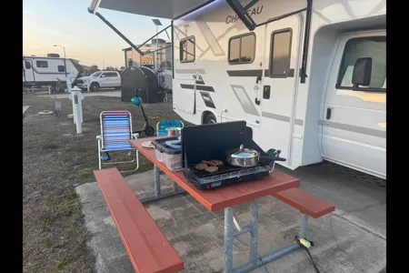 Wanderwell, Thor Chateau 2026