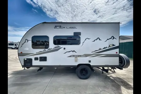 Couples Retreat Offroad Travel Trailer