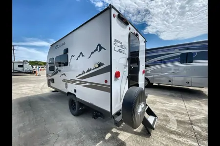 Couples Retreat Offroad Travel Trailer