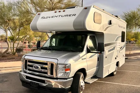 Jacqueline's Adventurer Manufacturing Adventures 19 RB Class C