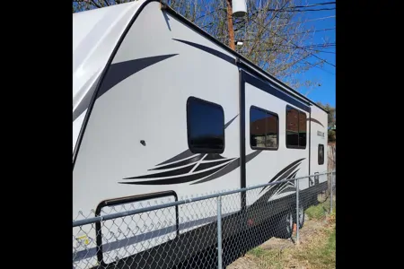 Ashley's Dutchmen Kodiak Travel Trailer