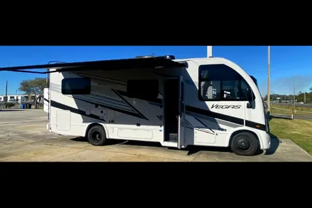 Thor Motor Coach Vegas Class A