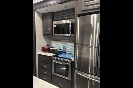 Delilah's Daydream- DELIVERY ONLY!