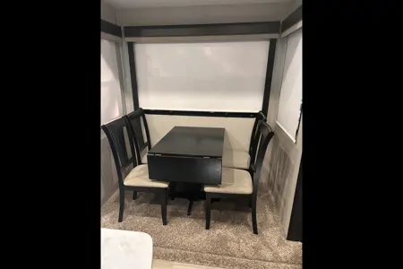 Delilah's Daydream- DELIVERY ONLY!