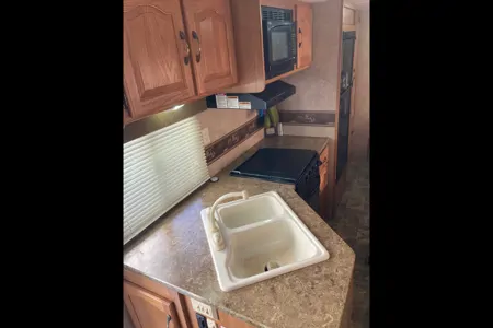 Trent's Spacious Springdale