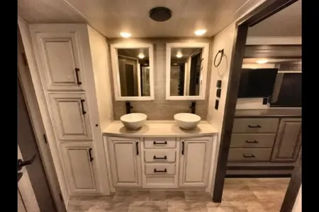 Luxury Size! We do WEC, HITS and Ft Wilderness