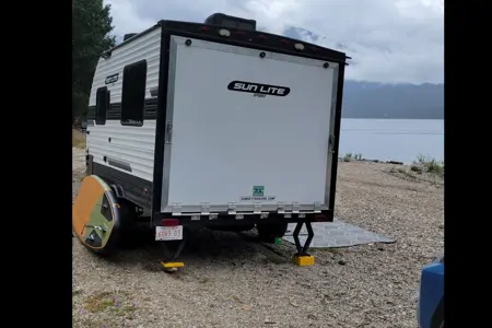 AB's Sunset Park RV 14TH Toy Hauler