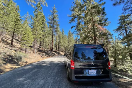 *UNLIMITED MILES* Mercedes Benz "Weekender" 