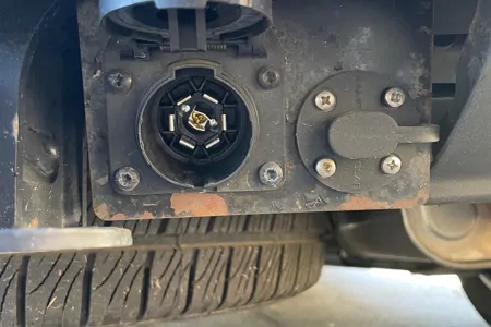 *UNLIMITED MILES* Mercedes Benz "Weekender" 