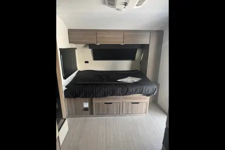 Josh's Venture Sonic lite Travel Trailer