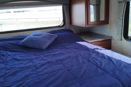 Fatou's Hurricane 2009 Ford DRW HURRICANE 31D Classe A