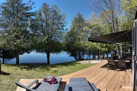 Opinicon Lake Oasis