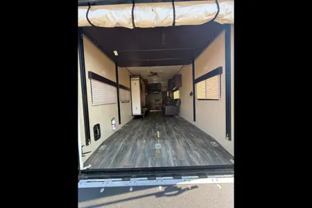 Heartland Torque T33 Toy Hauler