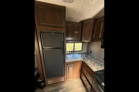 Heartland Torque T33 Toy Hauler