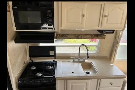 ArtVan Keystone 25RSS Travel Trailer