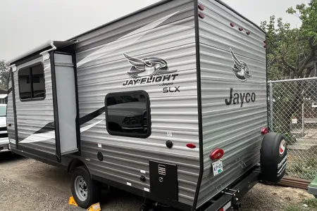 parm’s Jayco 184bs Travel Trailer