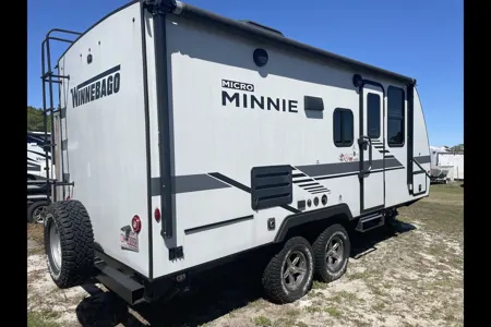 Bobby's Winnebago Micro Minnie Travel Trailer